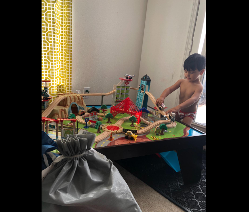kidkraft around town train table